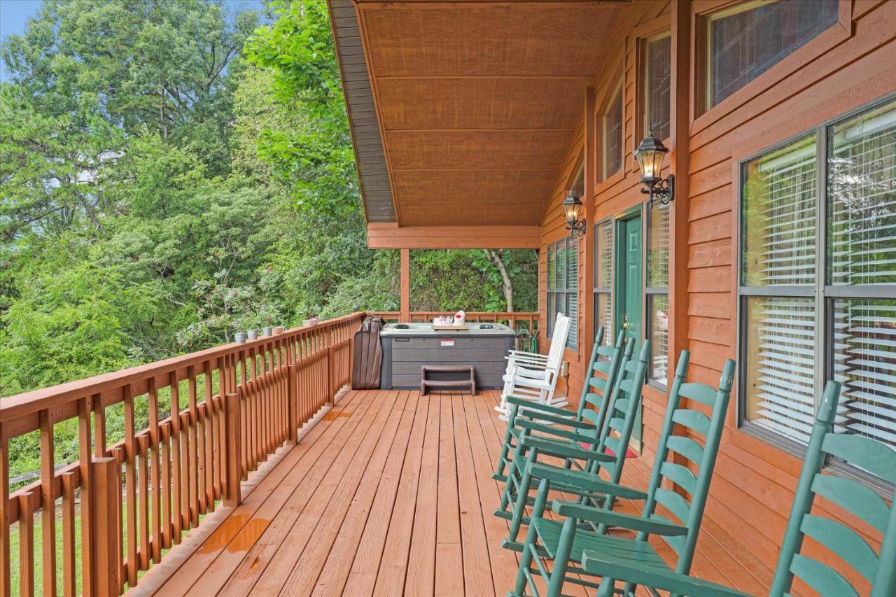 Villa A Walk In The Clouds Pigeon Forge Esterno foto